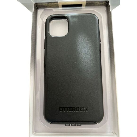 Otterbox Defender series UAG for iPhone 11 Pro Max belt 6.5” - Picture 6 of 8